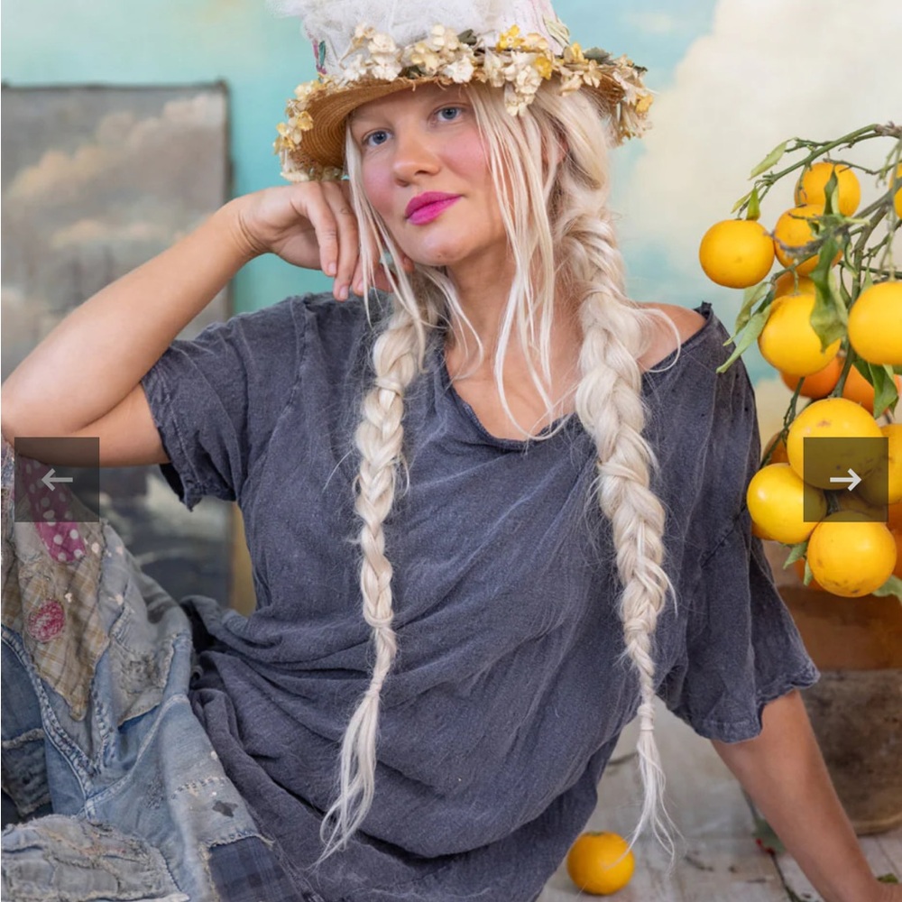 Magnolia Pearl Boyfriend Tee